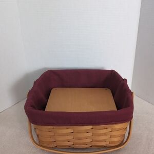 Vintage Longaberger 1997 Cake/pie Basket With Riser And Liner